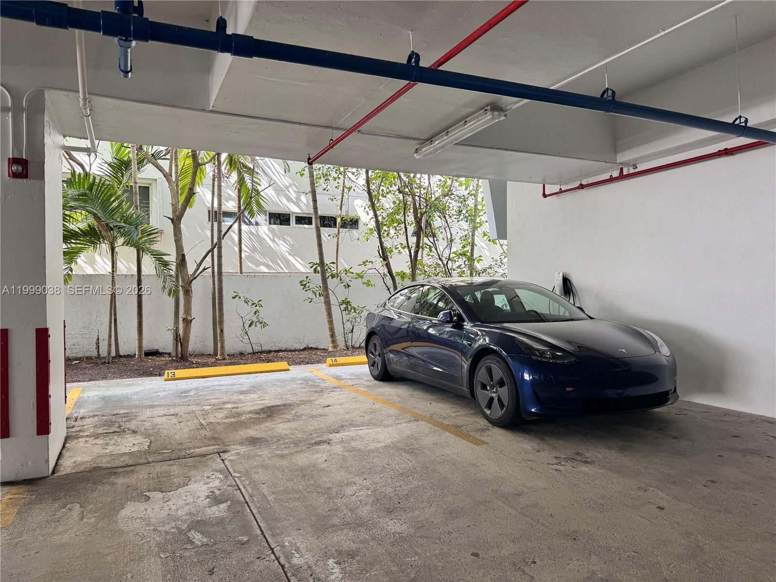 Real estate property located at 7800 Collins Ave #101, Miami-dade, Rond Point Condo, Miami Beach, FL