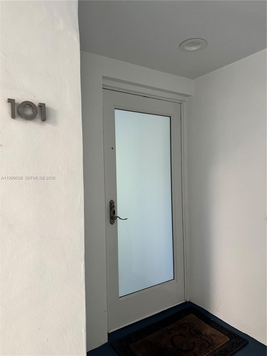 Real estate property located at 7800 Collins Ave #101, Miami-dade, Rond Point Condo, Miami Beach, FL