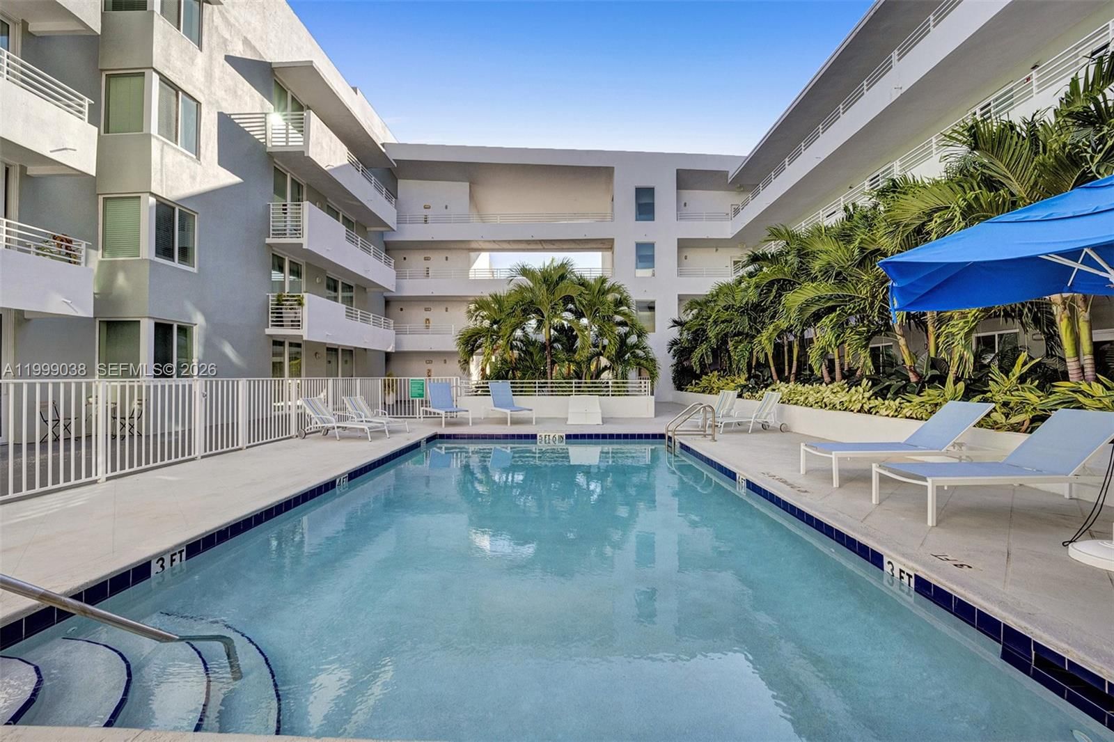 Real estate property located at 7800 Collins Ave #101, Miami-dade, Rond Point Condo, Miami Beach, FL