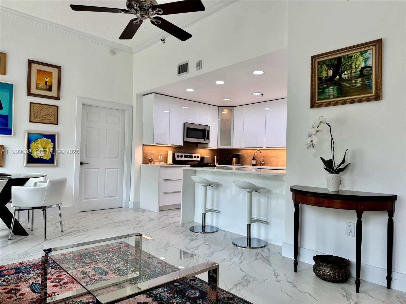 Real estate property located at 7800 Collins Ave #101, Miami-dade, Rond Point Condo, Miami Beach, FL