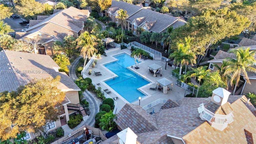 Real estate property located at 15570 105th Ln #1717, Miami-dade, Vista Lago At The Hammock, Miami, FL
