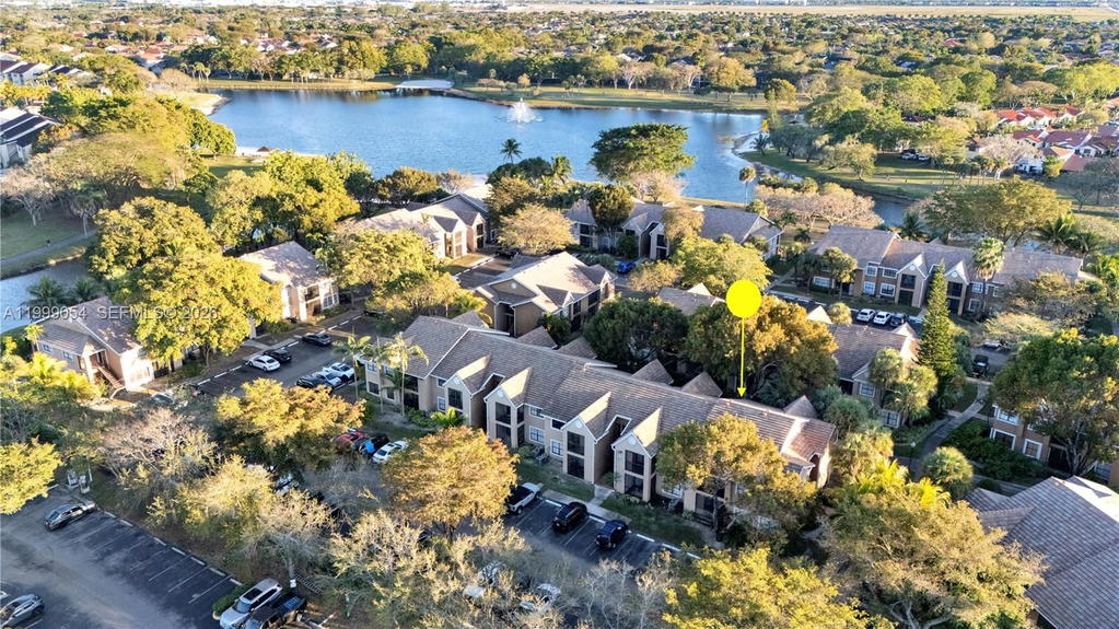 Real estate property located at 15570 105th Ln #1717, Miami-dade, Vista Lago At The Hammock, Miami, FL