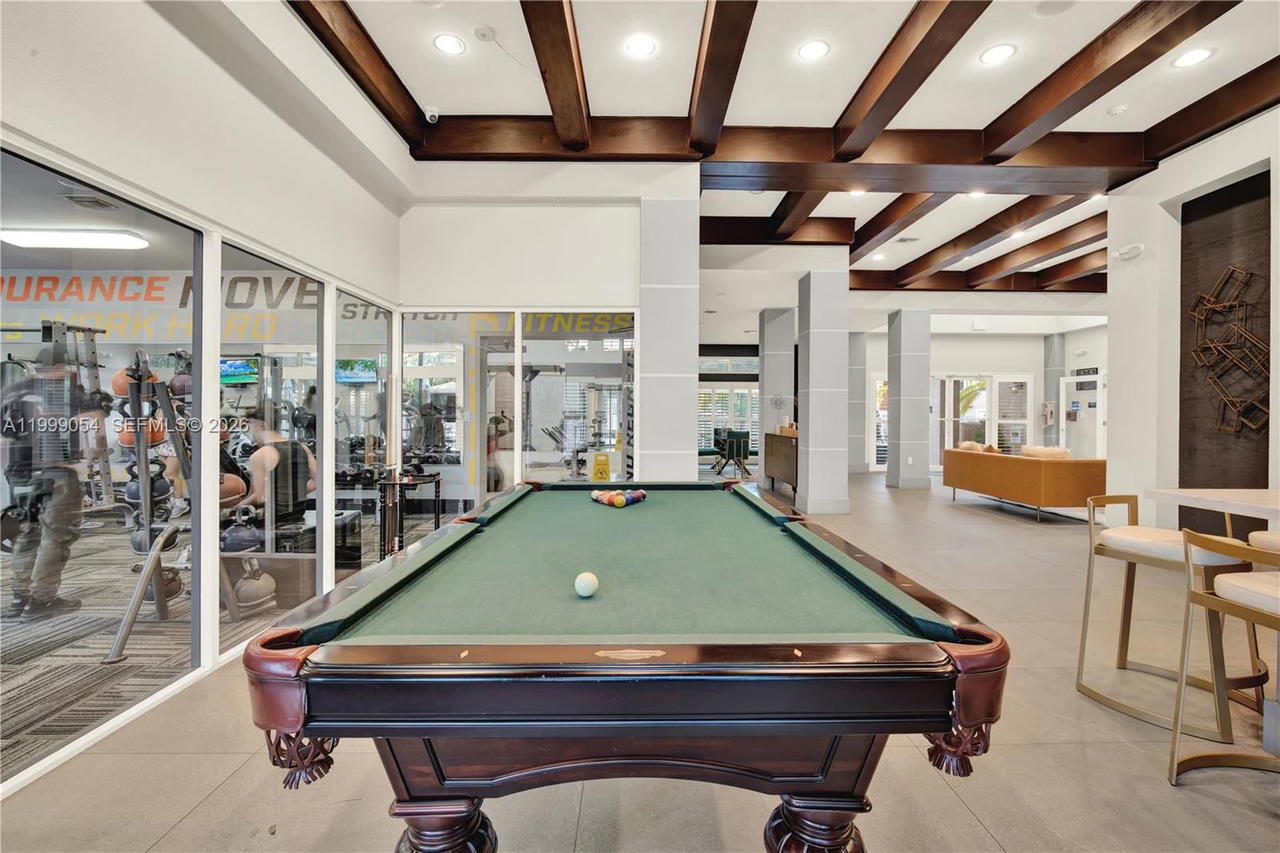 Real estate property located at 15570 105th Ln #1717, Miami-dade, Vista Lago At The Hammock, Miami, FL