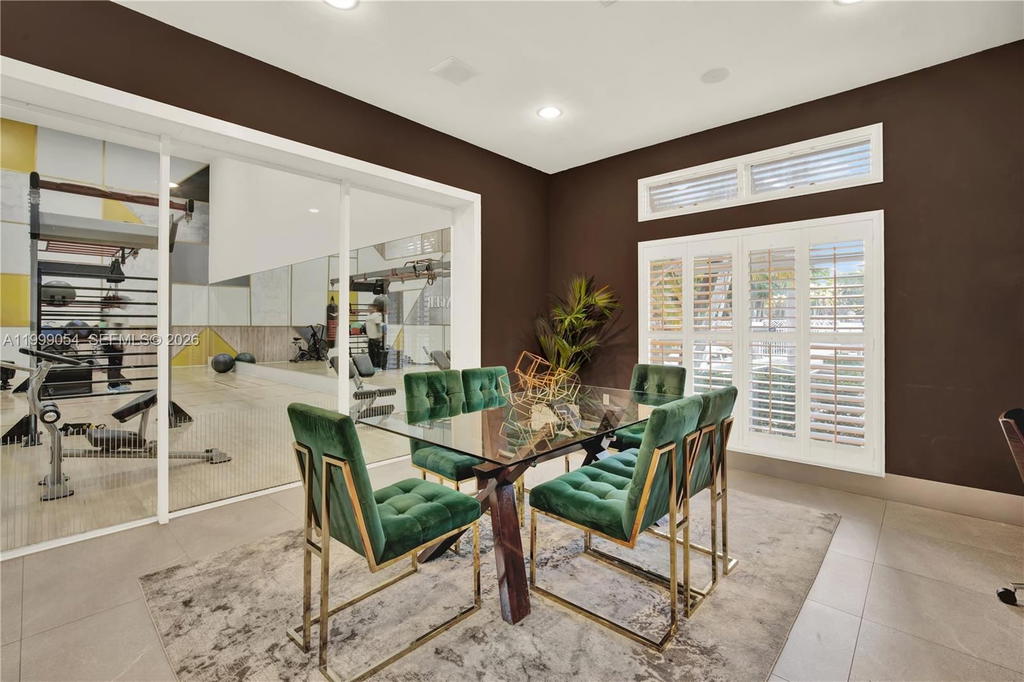 Real estate property located at 15570 105th Ln #1717, Miami-dade, Vista Lago At The Hammock, Miami, FL