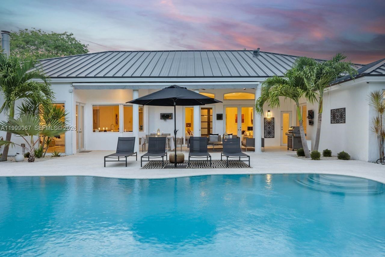 Real estate property located at , Miami-dade, Oak Ridge Falls, Miami, FL