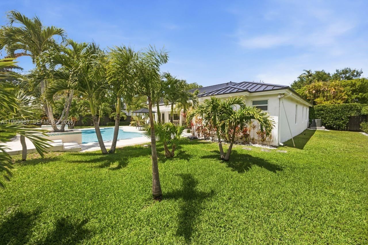 Real estate property located at , Miami-dade, Oak Ridge Falls, Miami, FL