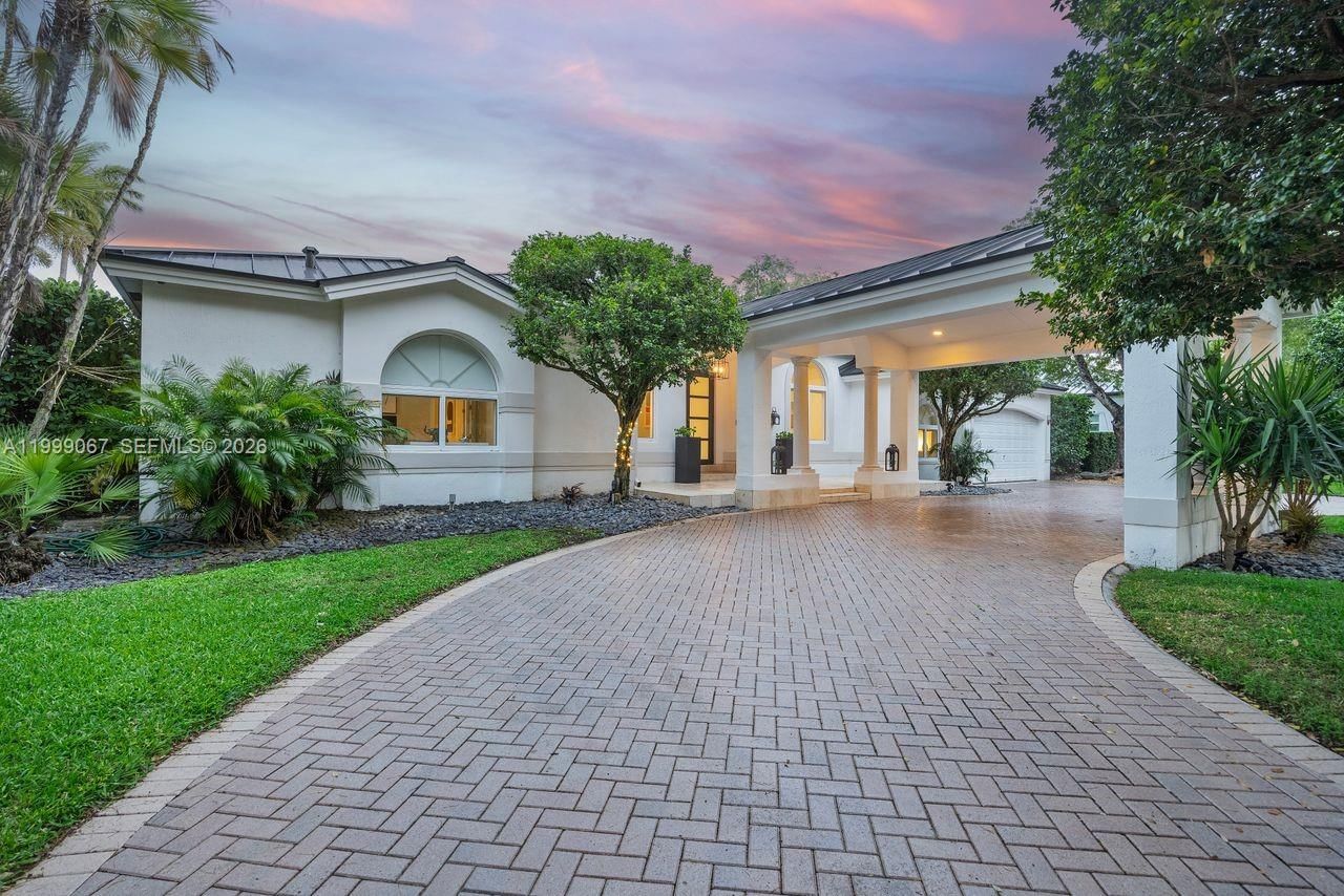 Real estate property located at , Miami-dade, Oak Ridge Falls, Miami, FL