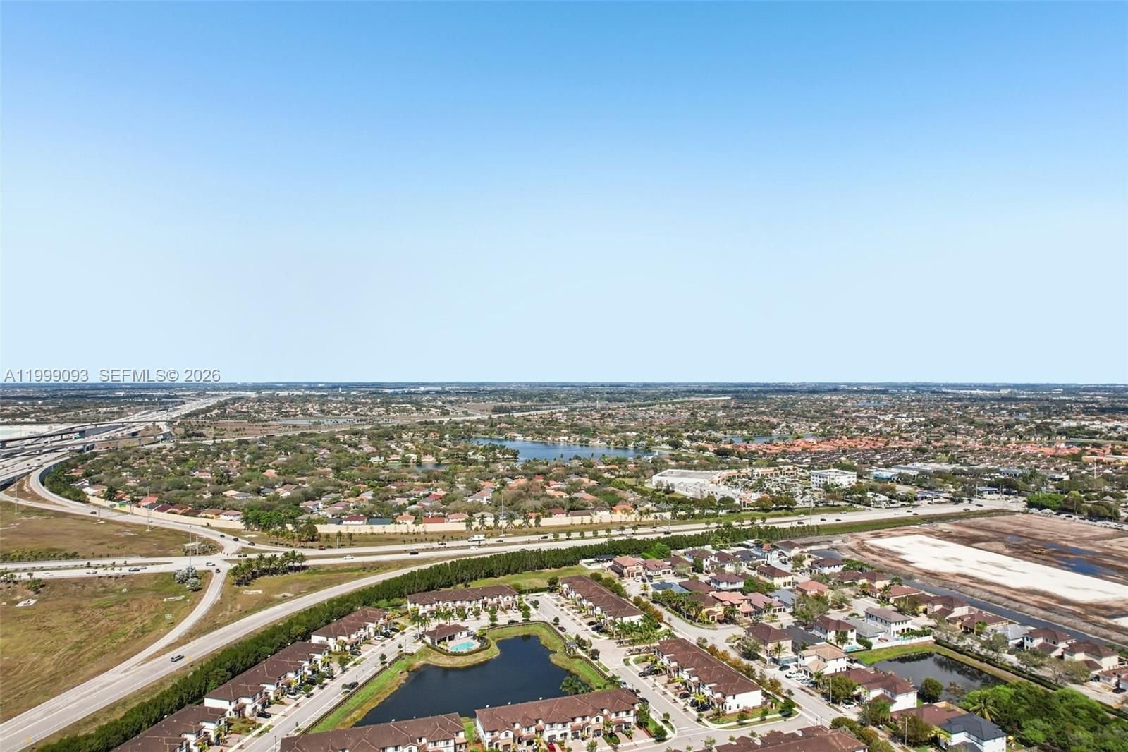 Real estate property located at 18431 89th Ct, Miami-dade, Murtha Subdivision, Hialeah, FL