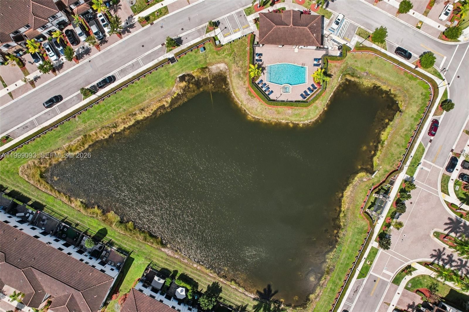 Real estate property located at 18431 89th Ct, Miami-dade, Murtha Subdivision, Hialeah, FL