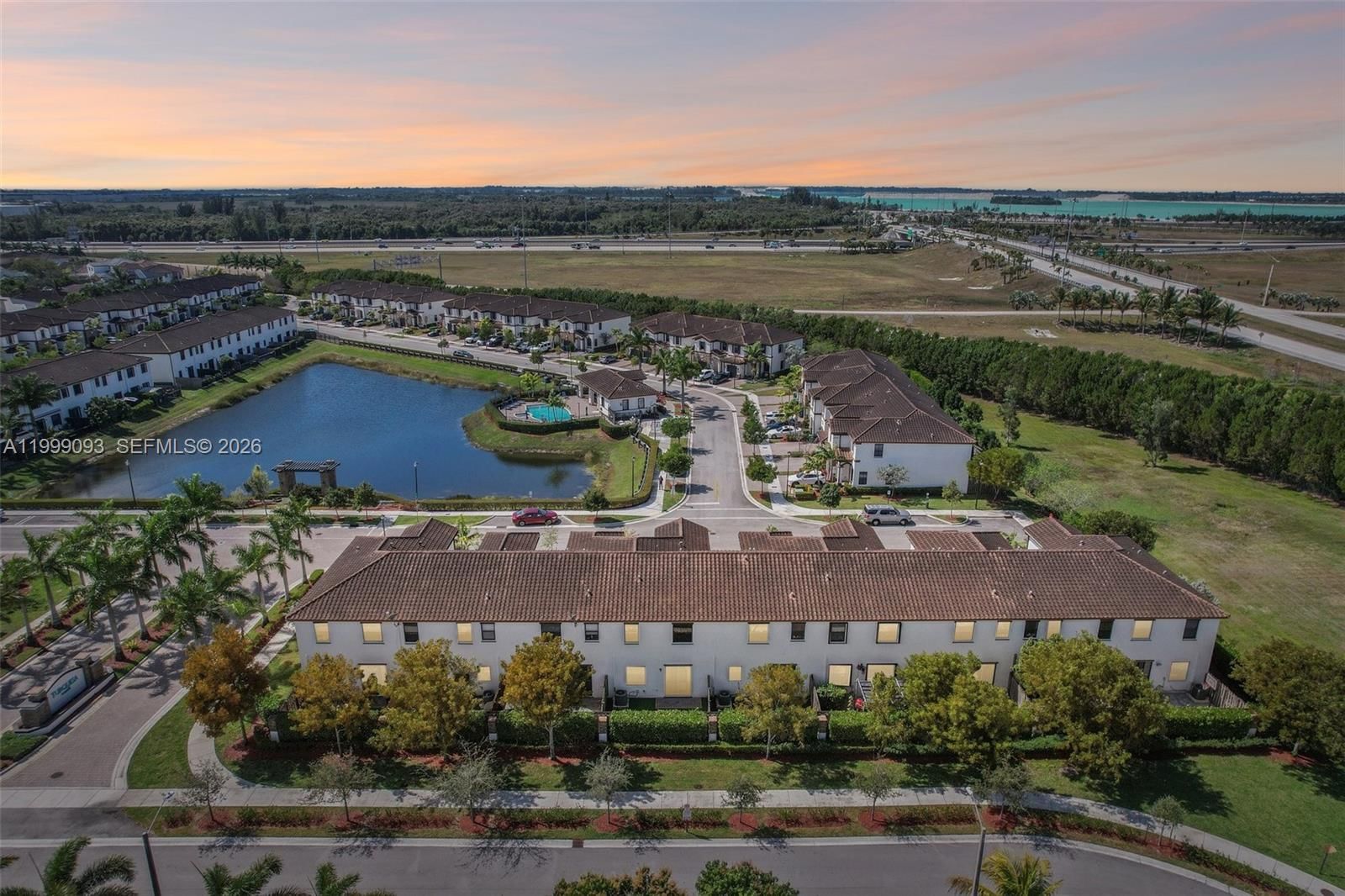 Real estate property located at 18431 89th Ct, Miami-dade, Murtha Subdivision, Hialeah, FL