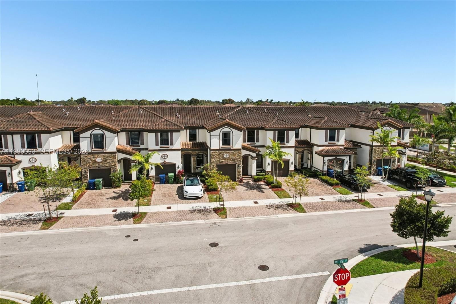 Real estate property located at 18431 89th Ct, Miami-dade, Murtha Subdivision, Hialeah, FL