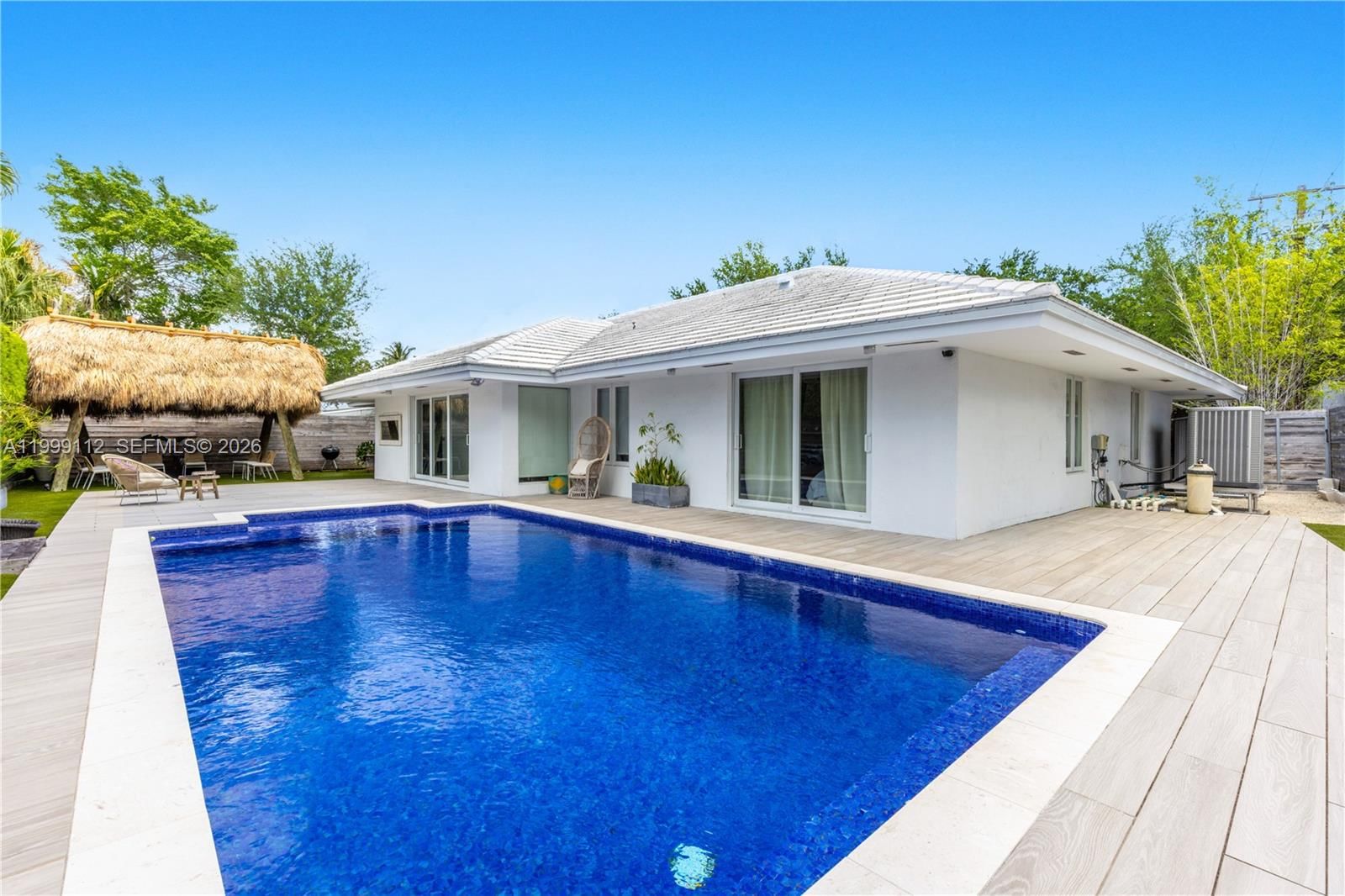 Real estate property located at 524 Warren Ln, Miami-dade, Tropical Isle Homes Sub 1, Key Biscayne, FL