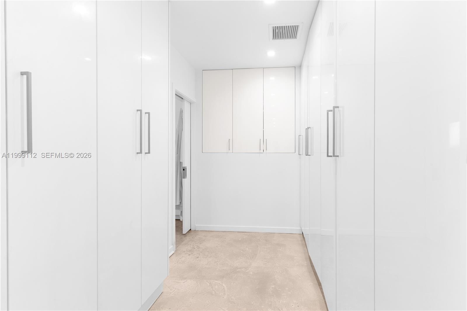 Real estate property located at 524 Warren Ln, Miami-dade, Tropical Isle Homes Sub 1, Key Biscayne, FL