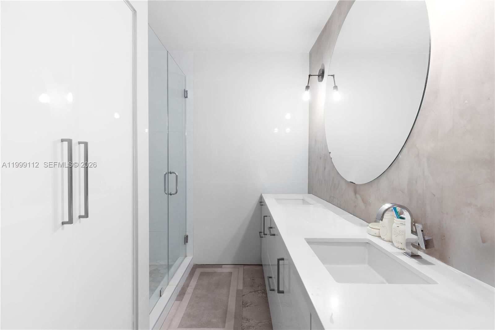 Real estate property located at 524 Warren Ln, Miami-dade, Tropical Isle Homes Sub 1, Key Biscayne, FL