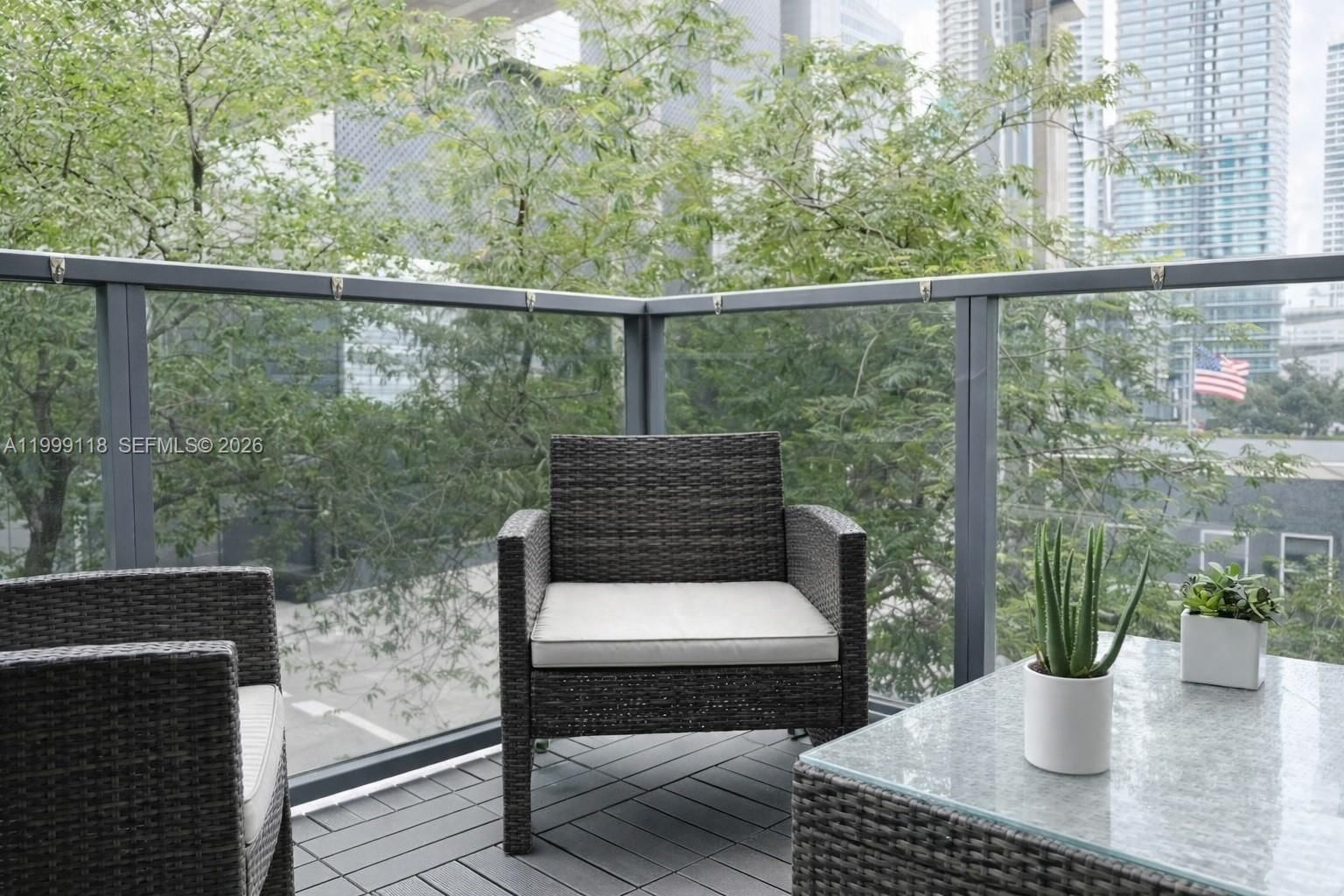 Real estate property located at 31 6th St #301, Miami-dade, Mybrickell Condo, Miami, FL