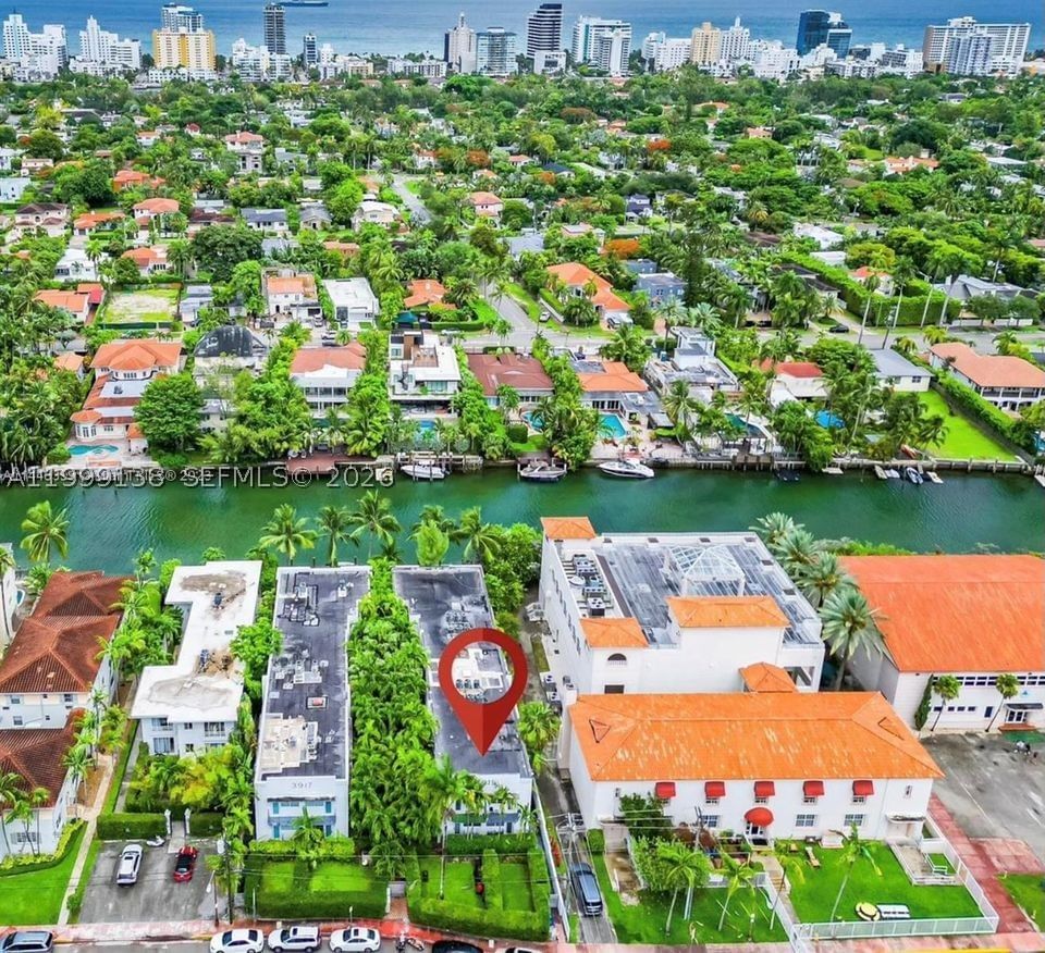 Real estate property located at 3915 Meridian Ave #101, Miami-dade, The Waterclub Condo, Miami Beach, FL