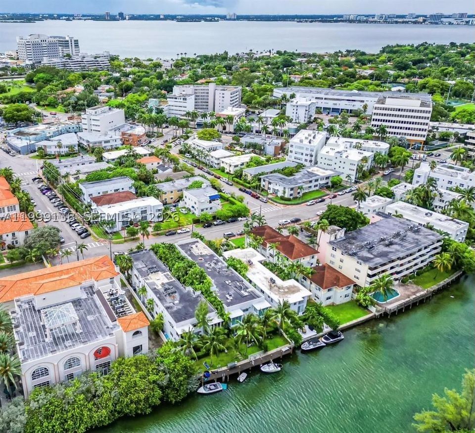 Real estate property located at 3915 Meridian Ave #101, Miami-dade, The Waterclub Condo, Miami Beach, FL