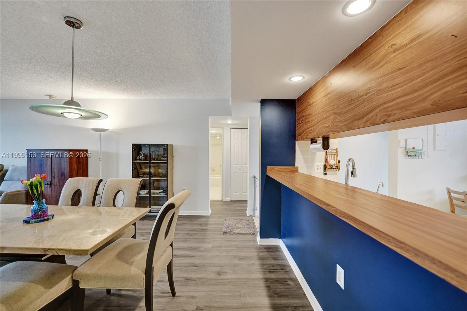 Real estate property located at 1526 Whitehall Dr #206, Broward, Condo 13 Of Whitehall Con, Davie, FL