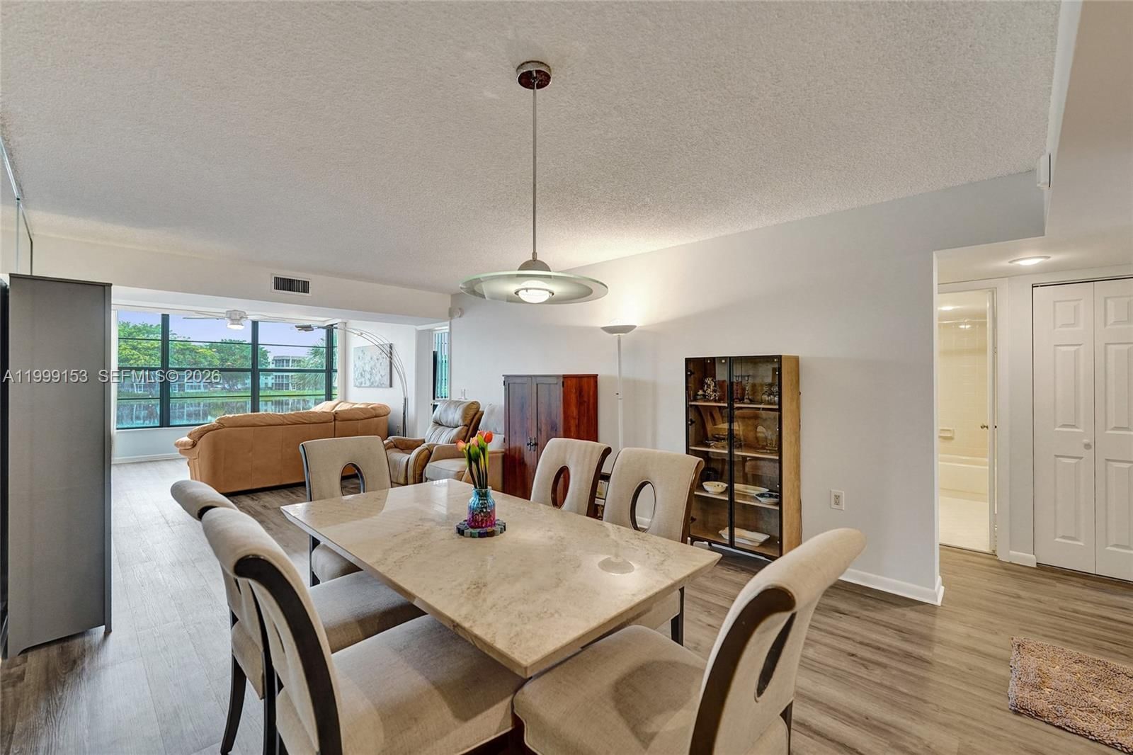 Real estate property located at 1526 Whitehall Dr #206, Broward, Condo 13 Of Whitehall Con, Davie, FL