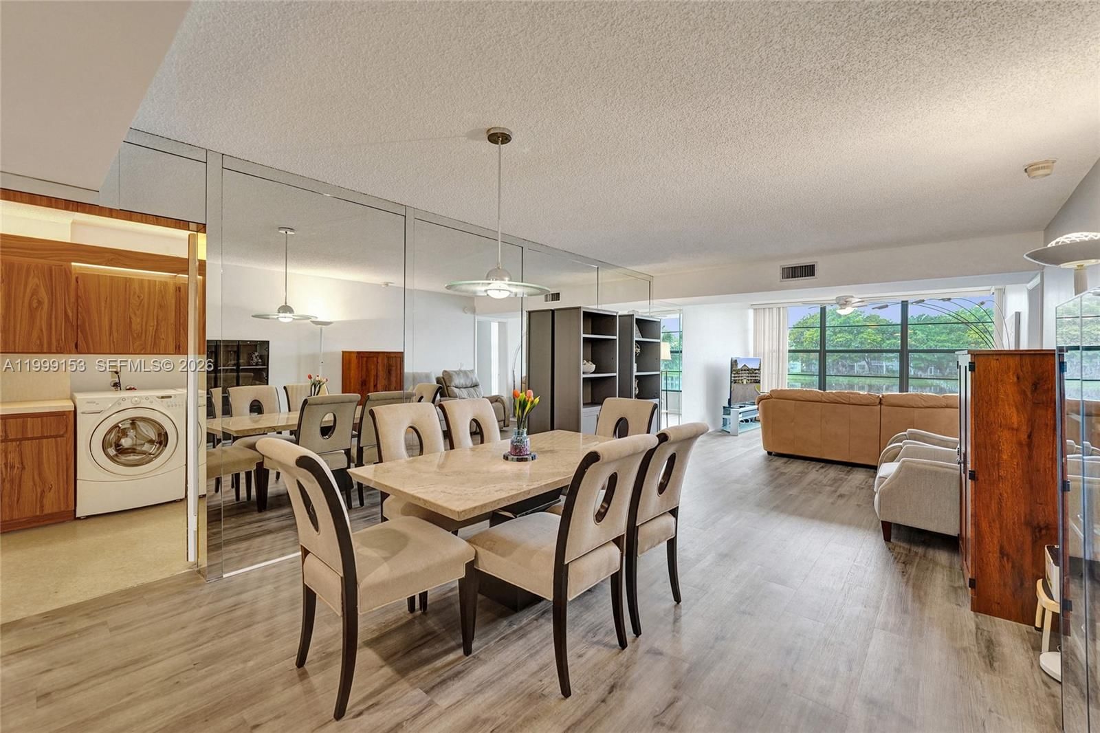 Real estate property located at 1526 Whitehall Dr #206, Broward, Condo 13 Of Whitehall Con, Davie, FL