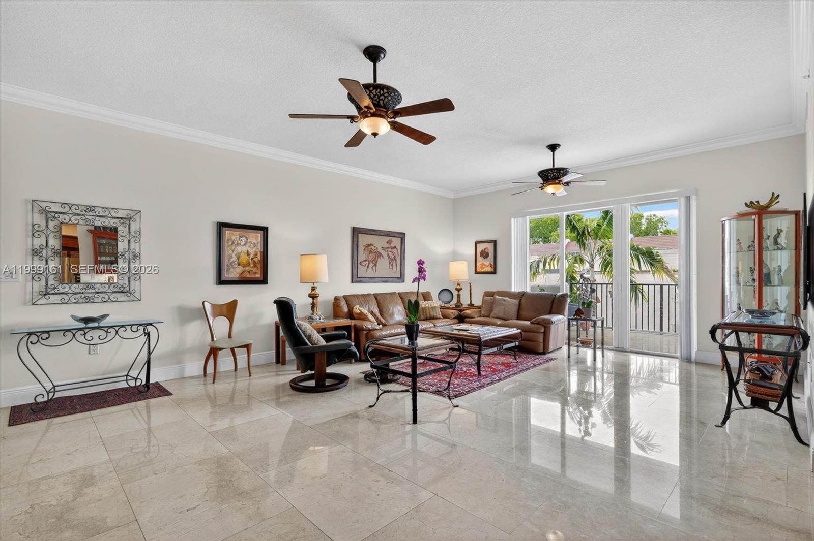 Real estate property located at 650 Valencia Ave #302, Miami-dade, Valencia Grande Condo, Coral Gables, FL