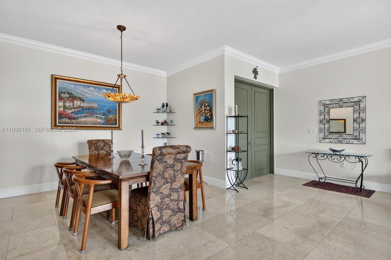 Real estate property located at 650 Valencia Ave #302, Miami-dade, Valencia Grande Condo, Coral Gables, FL