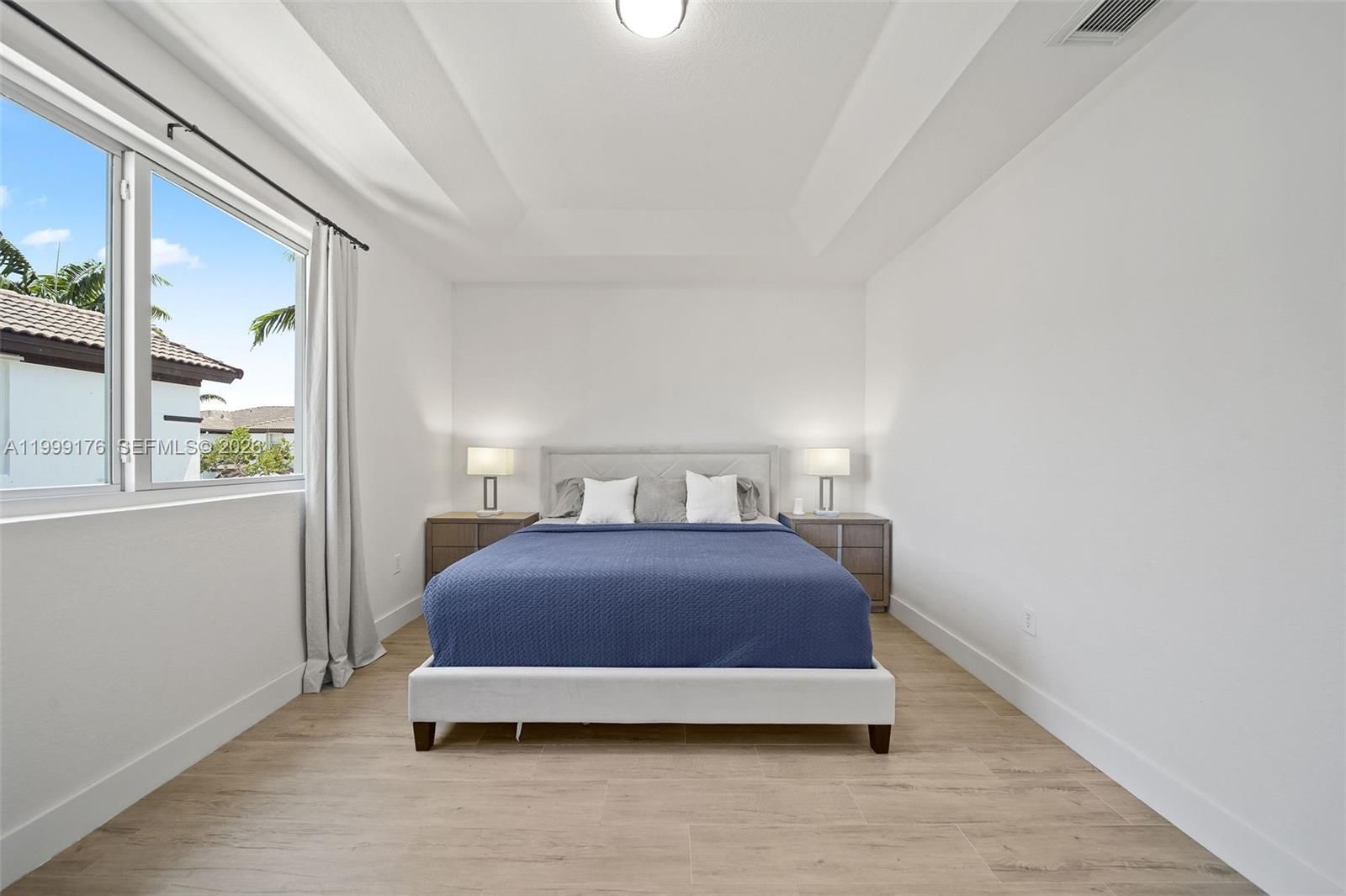 Real estate property located at 11613 78th St, Miami-dade, Doral Isles North Sec Two, Doral, FL