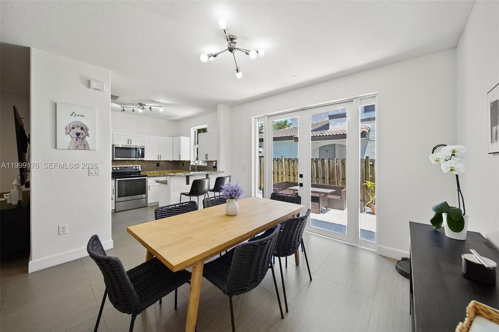 Real estate property located at 11613 78th St, Miami-dade, Doral Isles North Sec Two, Doral, FL