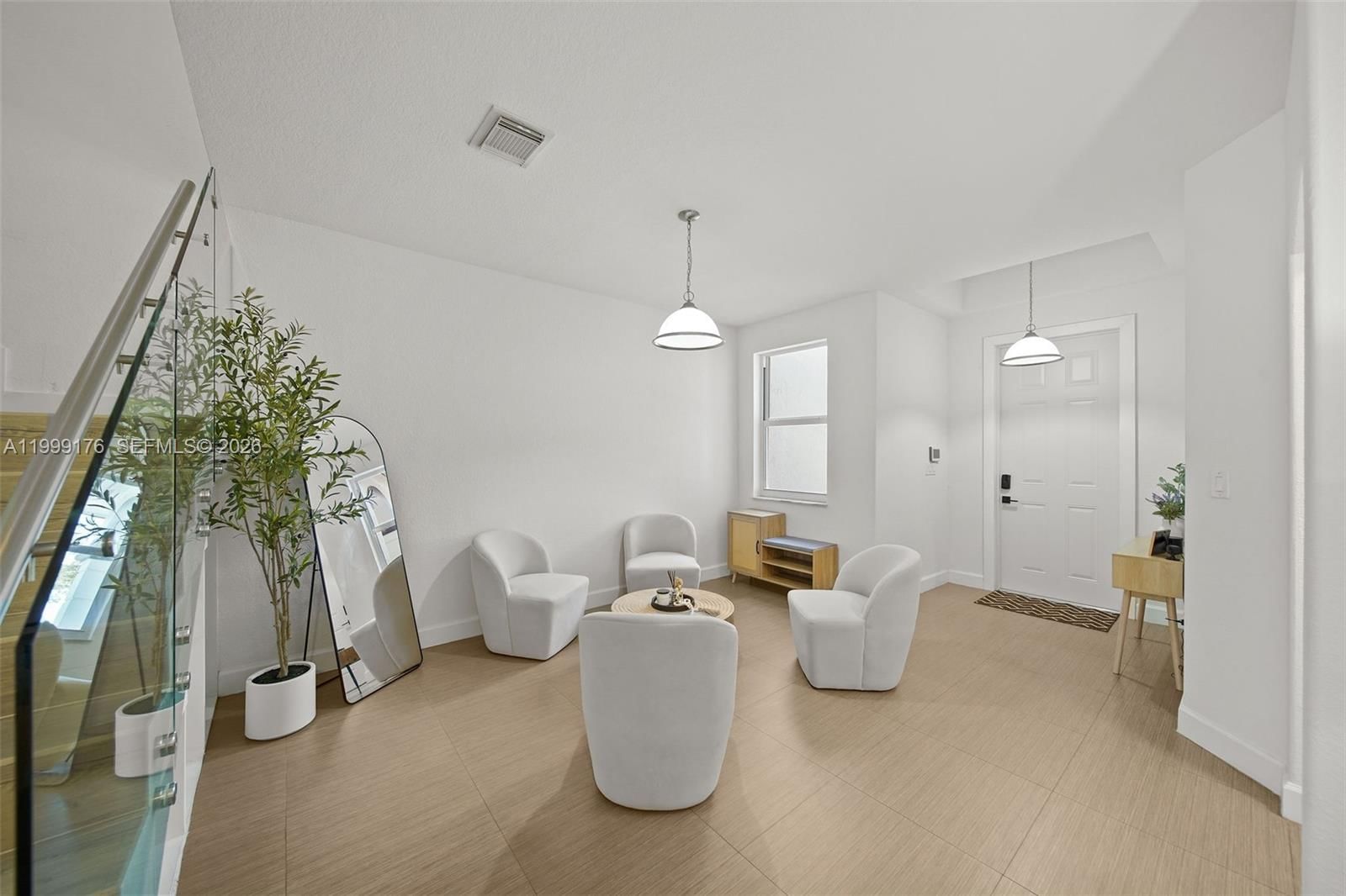 Real estate property located at 11613 78th St, Miami-dade, Doral Isles North Sec Two, Doral, FL