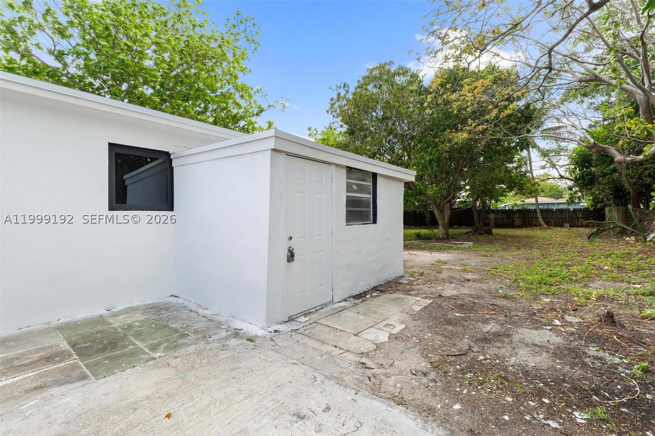 Real estate property located at 4520 33rd Dr, Broward, Lake Forest Sec 2, West Park, FL