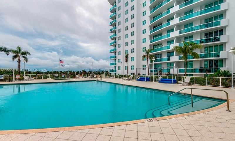 Real estate property located at 7900 Harbor Island Dr #610, Miami-dade, 360 Condo A, North Bay Village, FL