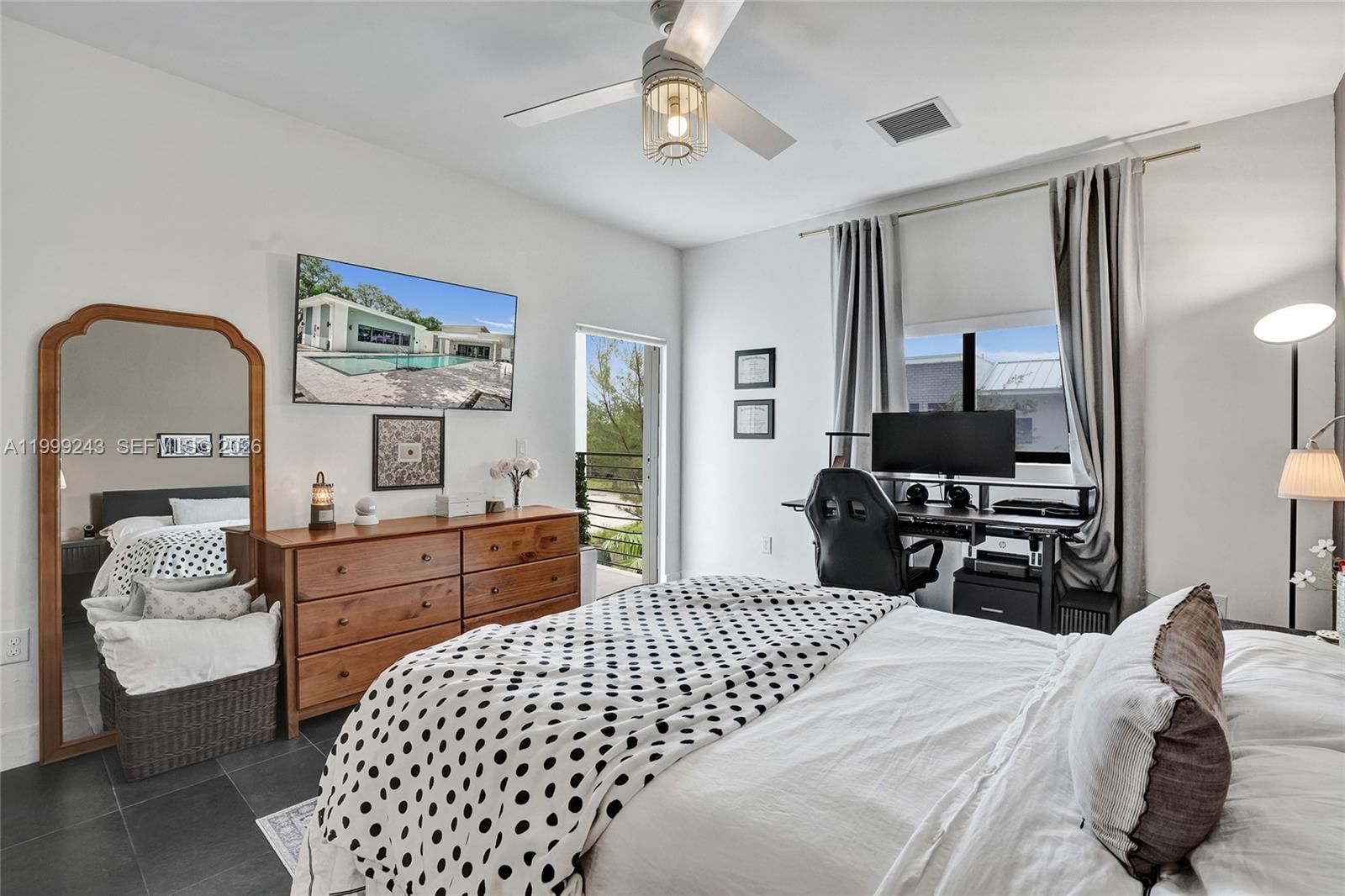 Real estate property located at 4373 9th St, Broward, Plantation Business Park, Plantation, FL