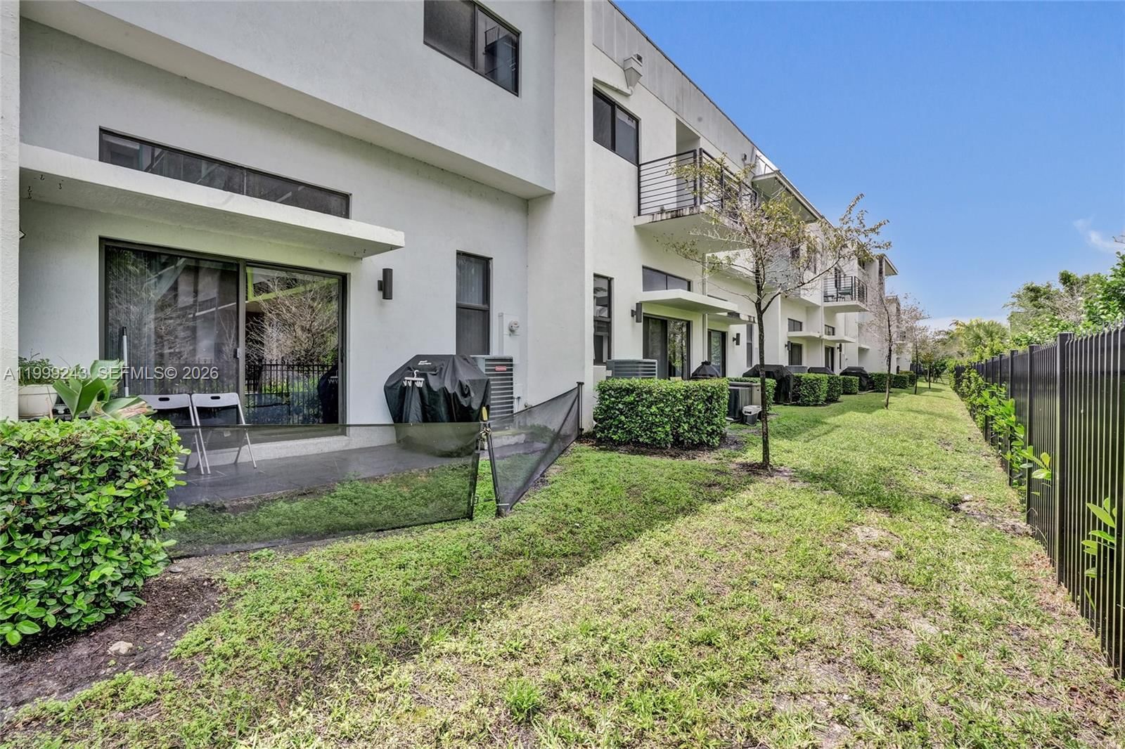 Real estate property located at 4373 9th St, Broward, Plantation Business Park, Plantation, FL