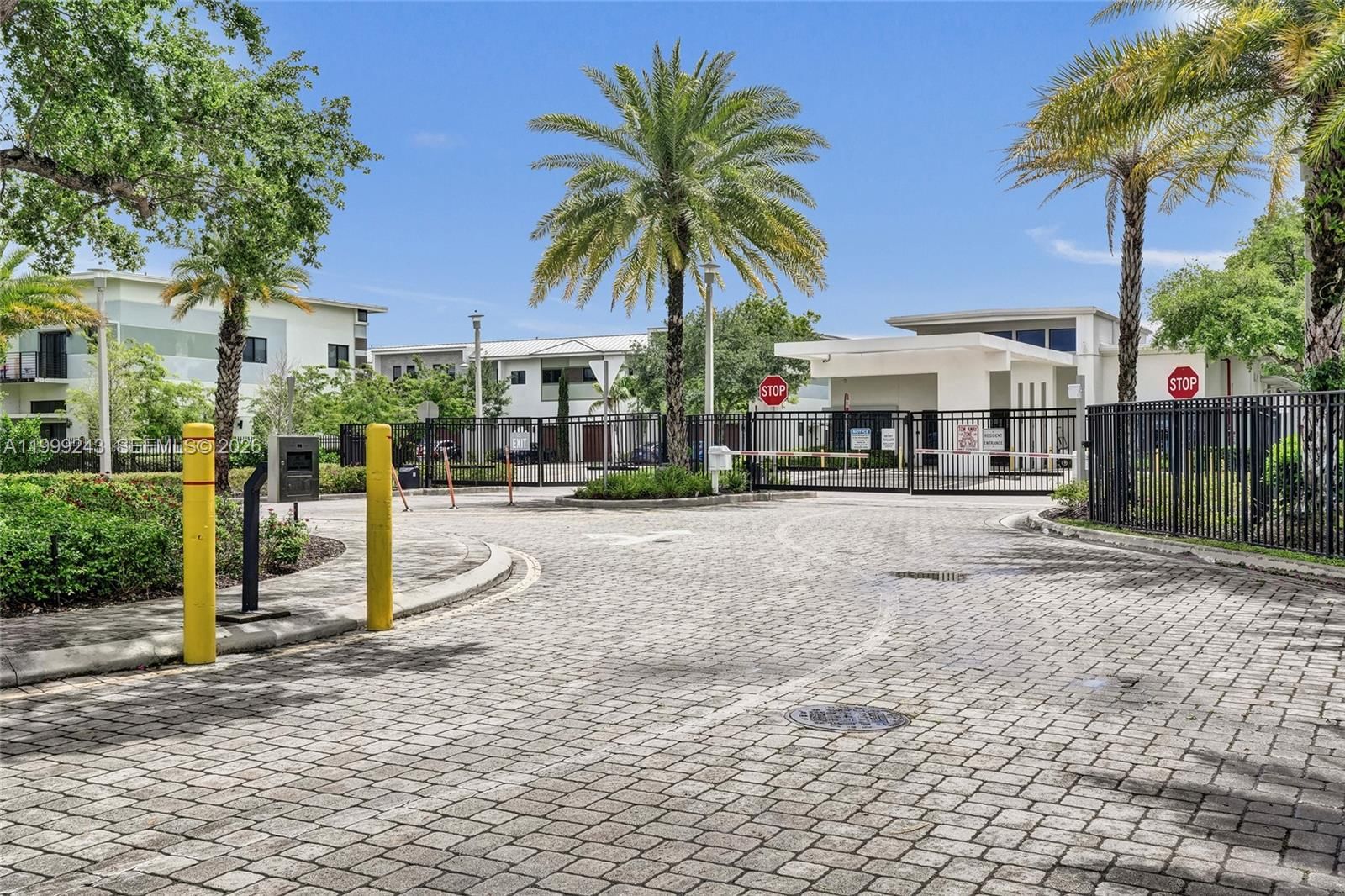 Real estate property located at 4373 9th St, Broward, Plantation Business Park, Plantation, FL