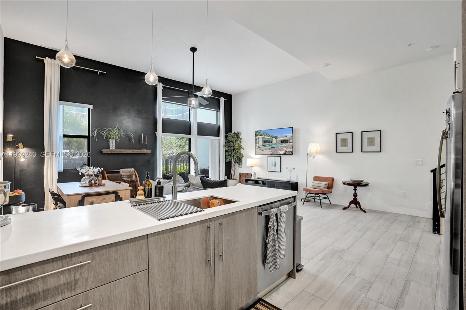 Real estate property located at 4373 9th St, Broward, Plantation Business Park, Plantation, FL