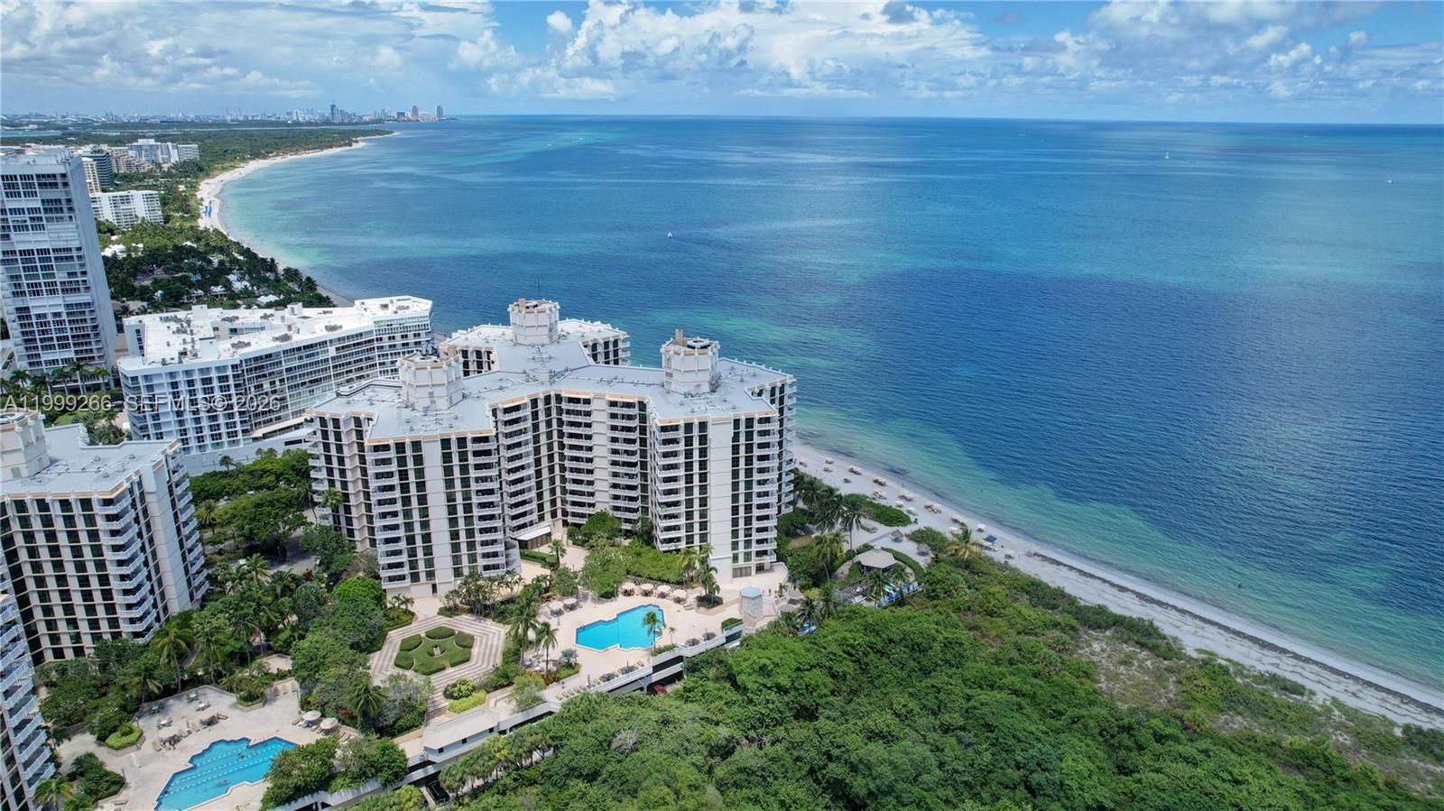 Real estate property located at 1111 Crandon Blvd A404, Miami-dade, Towers Of Key Biscayne Co, Key Biscayne, FL