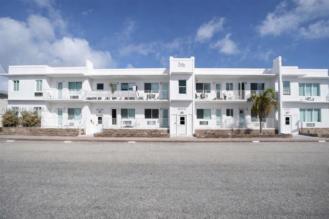 Real estate property located at 505 74th St #6B, Miami-dade, The Loft At Byron Condo, Miami Beach, FL