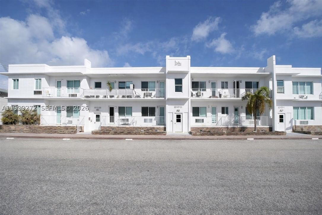 Real estate property located at 505 74th St #6B, Miami-dade, The Loft At Byron Condo, Miami Beach, FL