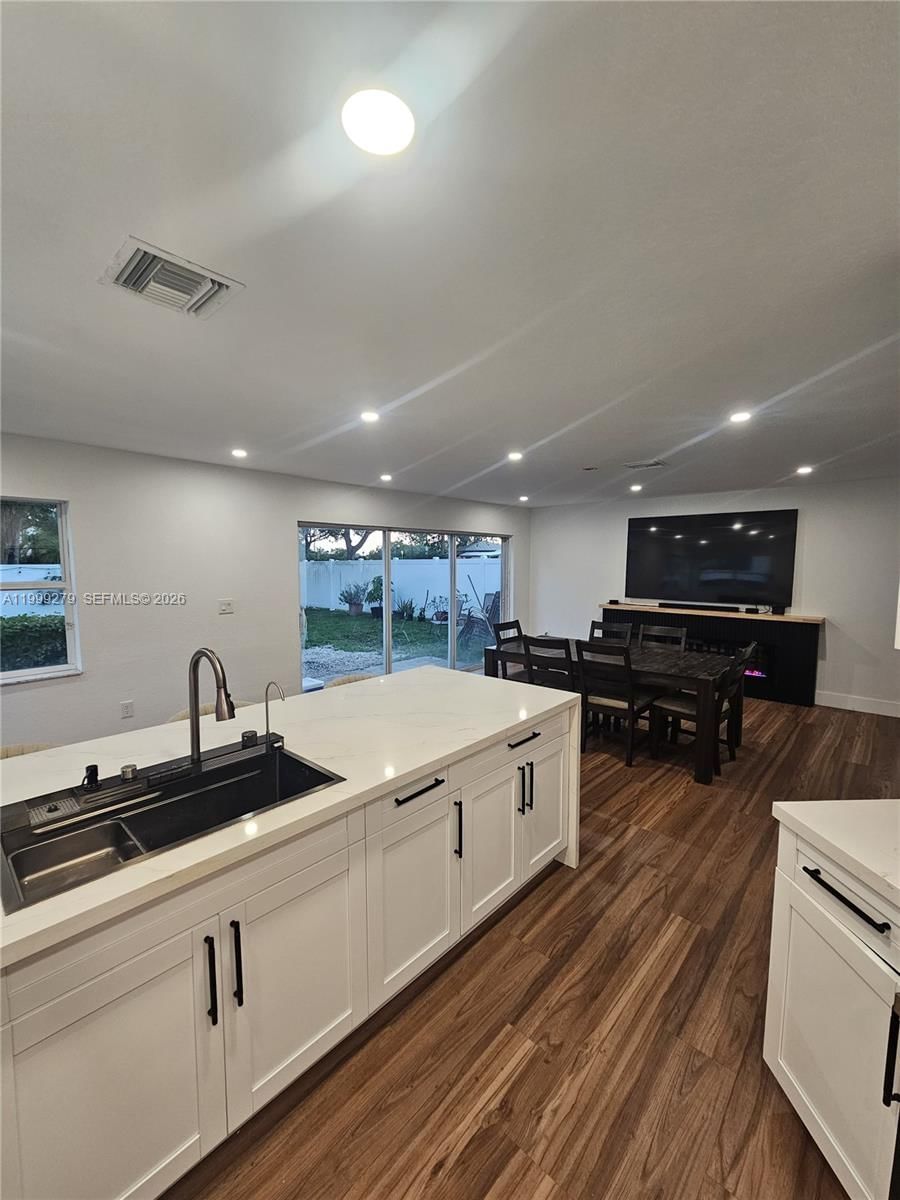 Real estate property located at 17088 19th St, Broward, Pembroke Isles 1, Pembroke Pines, FL