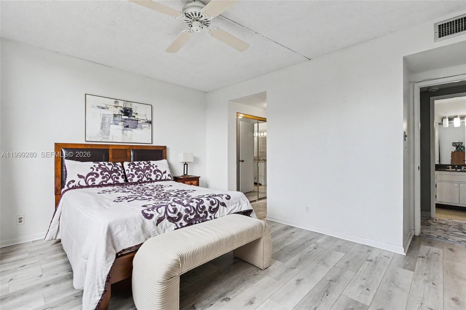 Real estate property located at 4330 Hillcrest Dr #405, Broward, Hillcrest East No 23 Cond, Hollywood, FL