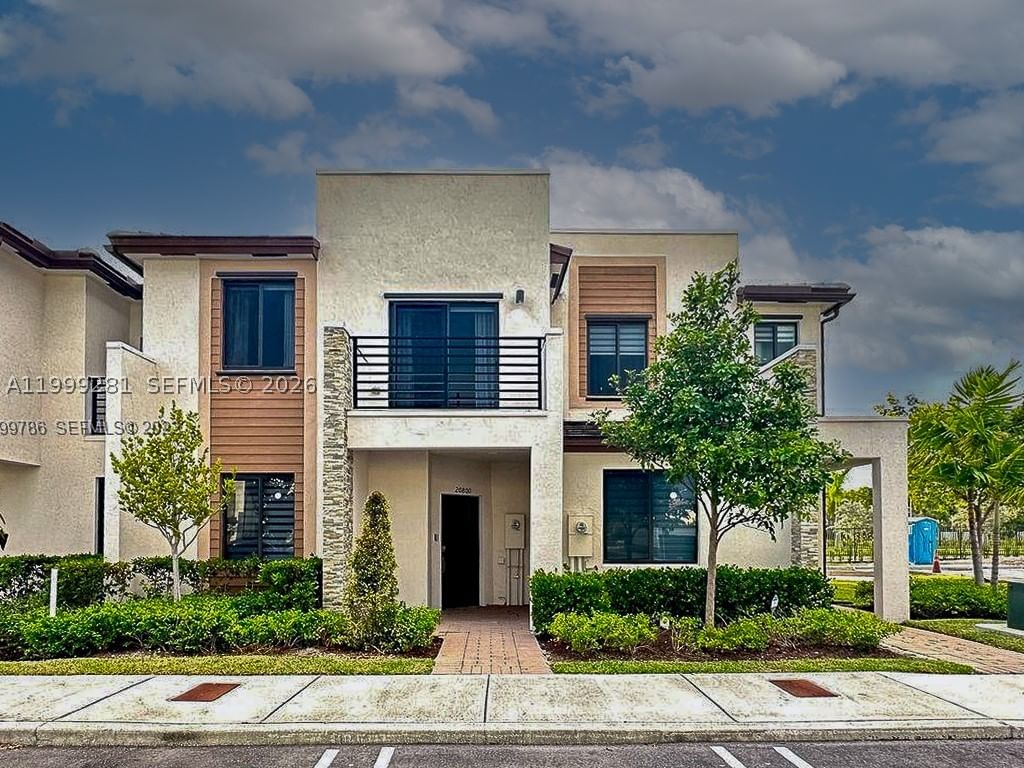 Real estate property located at 20800 5th Ct, Miami-dade, Via Ventura Neighborhood, Miami, FL
