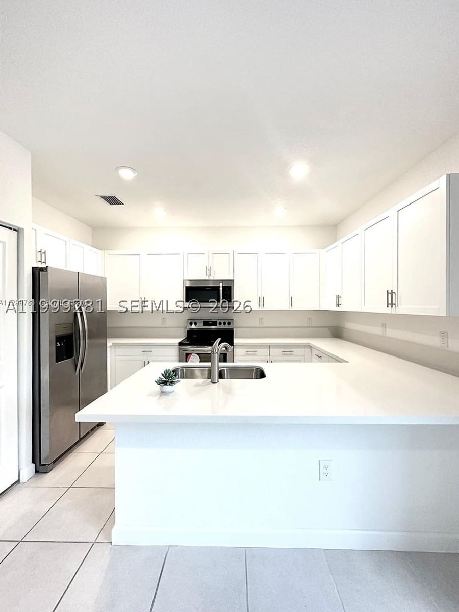 Real estate property located at 20800 5th Ct, Miami-dade, Via Ventura Neighborhood, Miami, FL