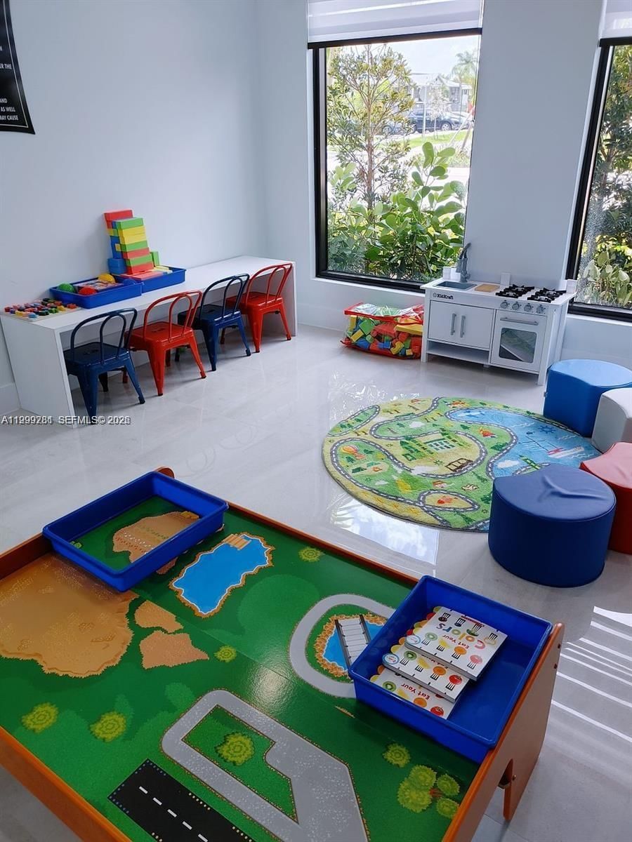 Real estate property located at 20800 5th Ct, Miami-dade, Via Ventura Neighborhood, Miami, FL