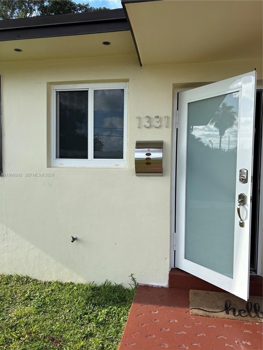Real estate property located at 1331 98th Ter, Miami-dade, North Shore Gardens, Miami, FL