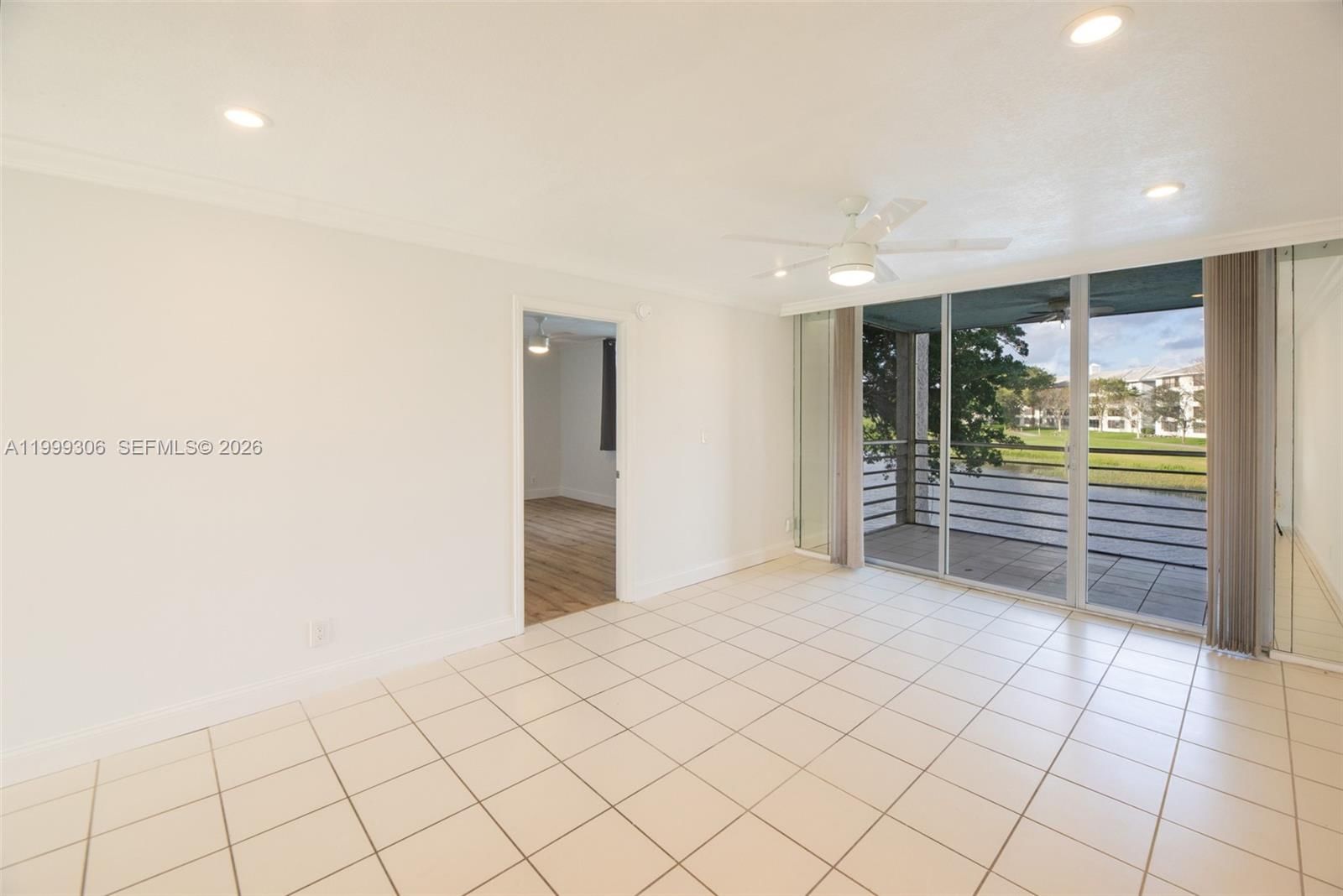 Real estate property located at 9311 Orange Grove Dr #211, Broward, Poinciana 14 Pine Island, Davie, FL
