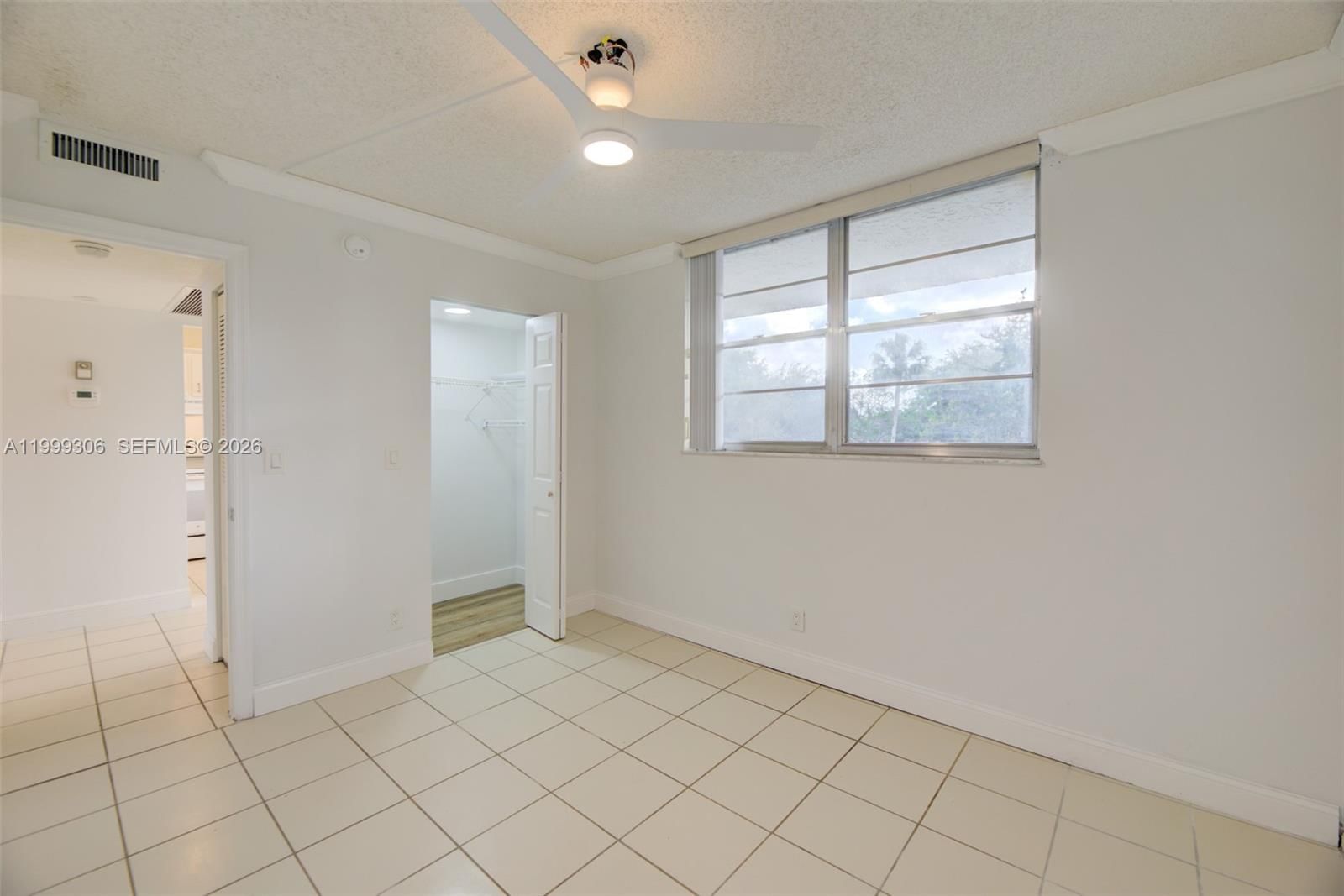 Real estate property located at 9311 Orange Grove Dr #211, Broward, Poinciana 14 Pine Island, Davie, FL