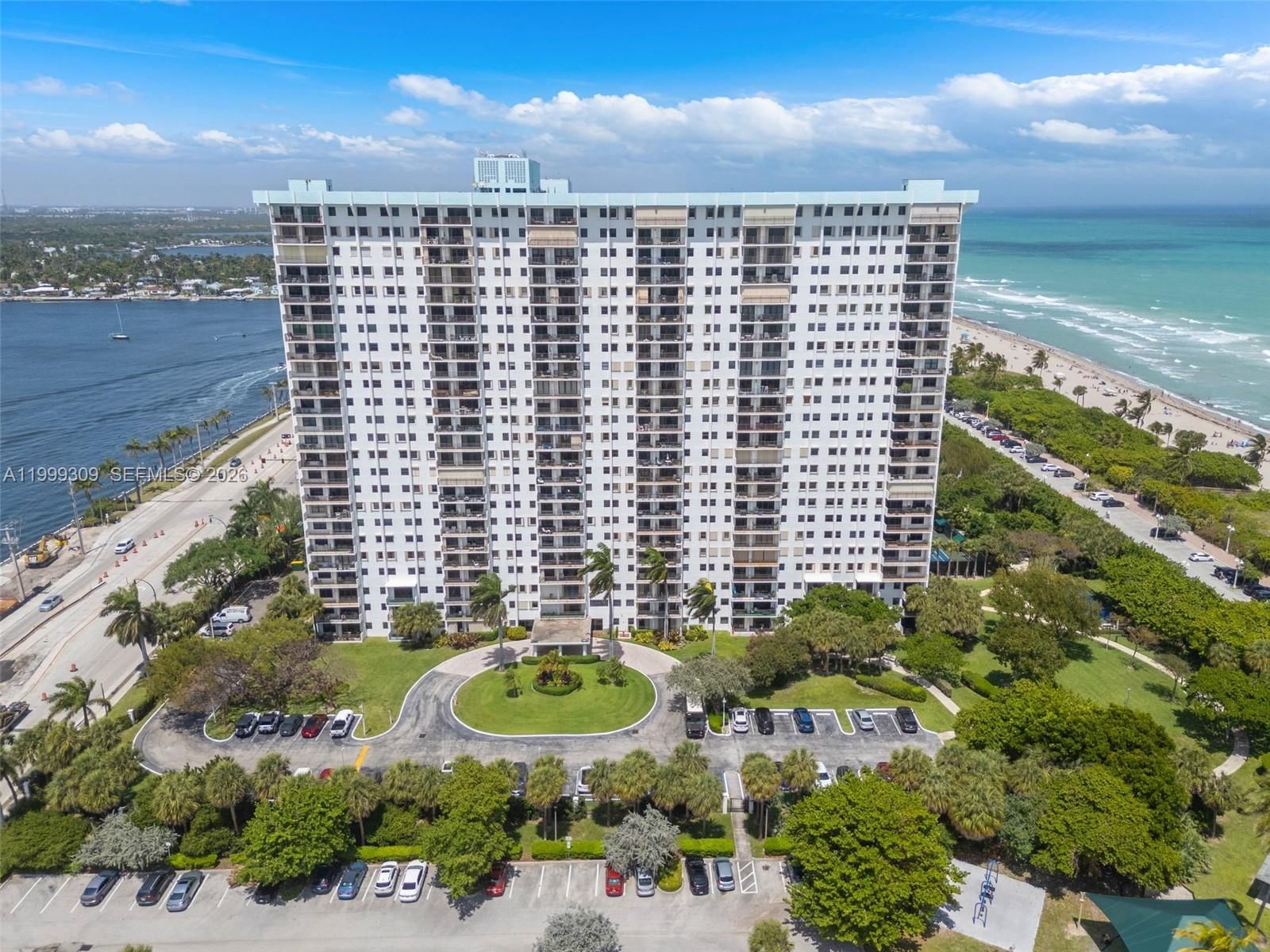 Real estate property located at 1201 Ocean Dr #110S, Broward, Summit Condo, Hollywood, FL