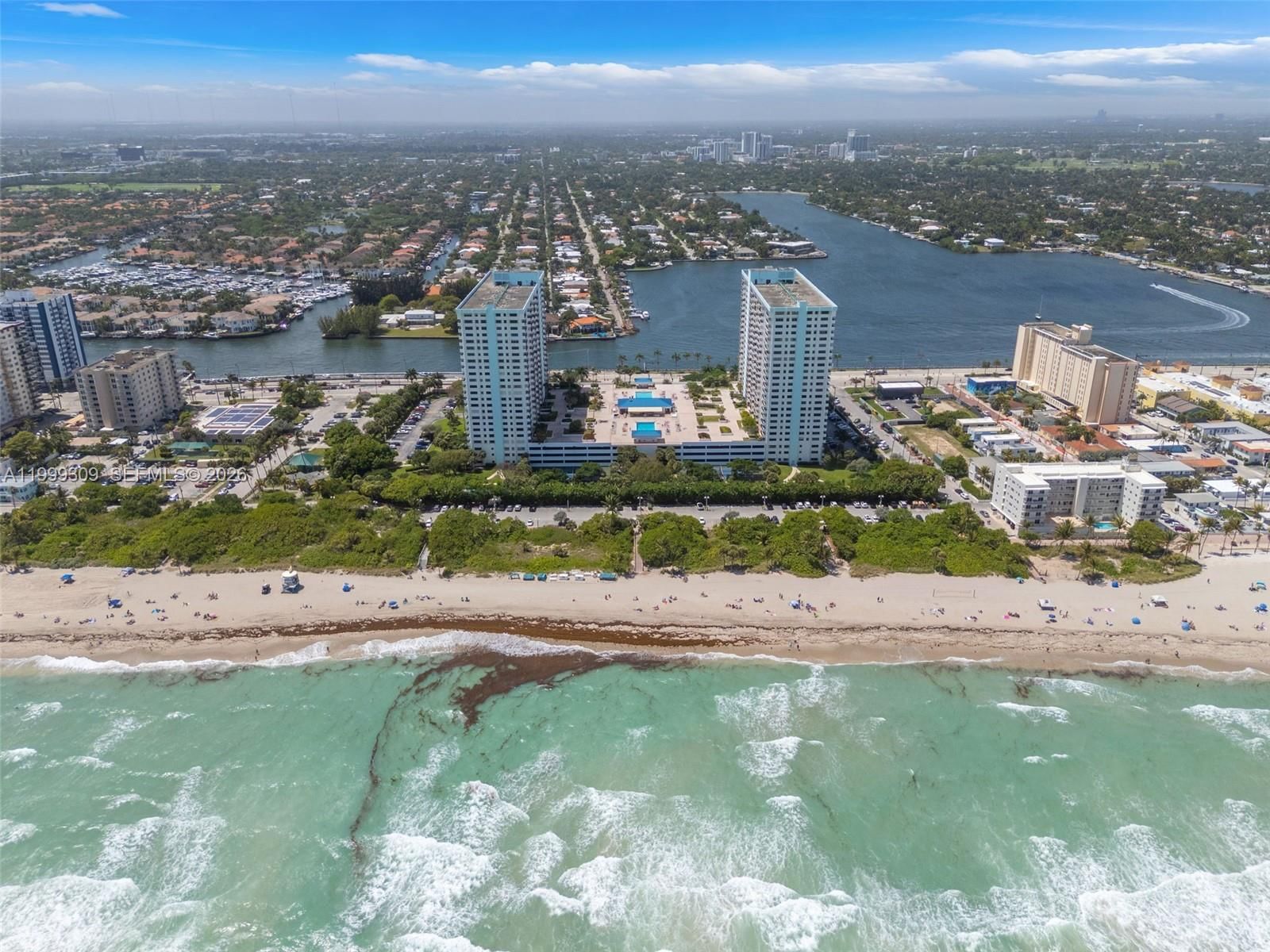 Real estate property located at 1201 Ocean Dr #110S, Broward, Summit Condo, Hollywood, FL