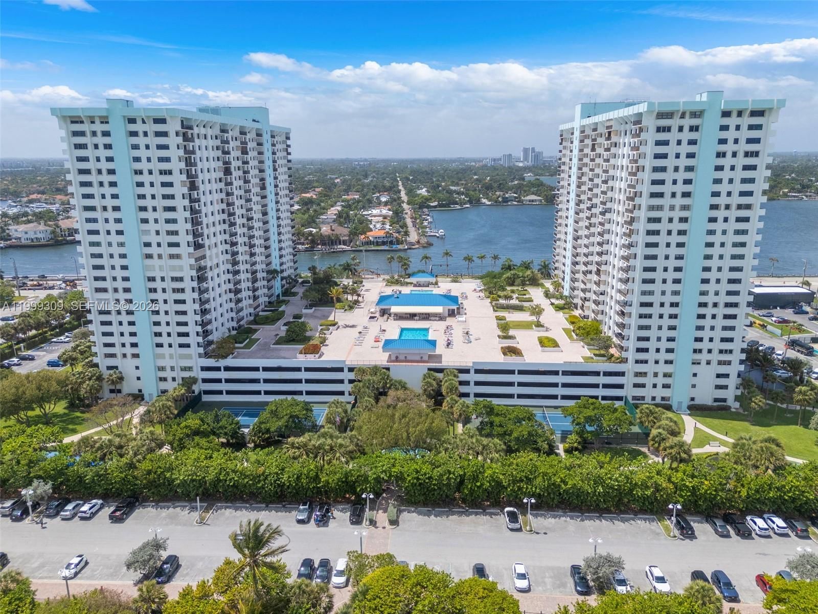Real estate property located at 1201 Ocean Dr #110S, Broward, Summit Condo, Hollywood, FL