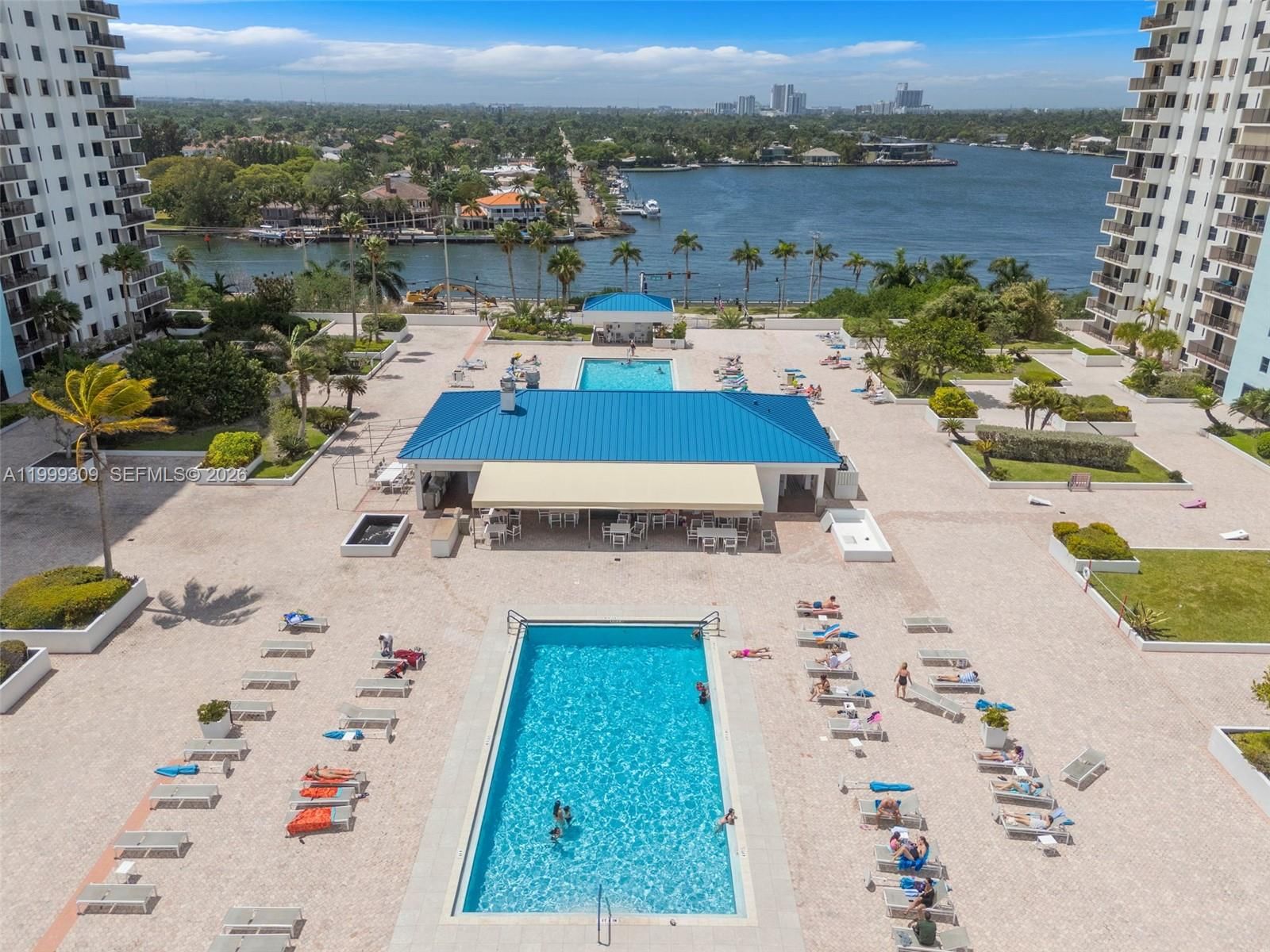 Real estate property located at 1201 Ocean Dr #110S, Broward, Summit Condo, Hollywood, FL